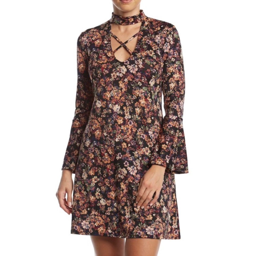 Madison Leigh Red Bell Sleeve A-line Dress